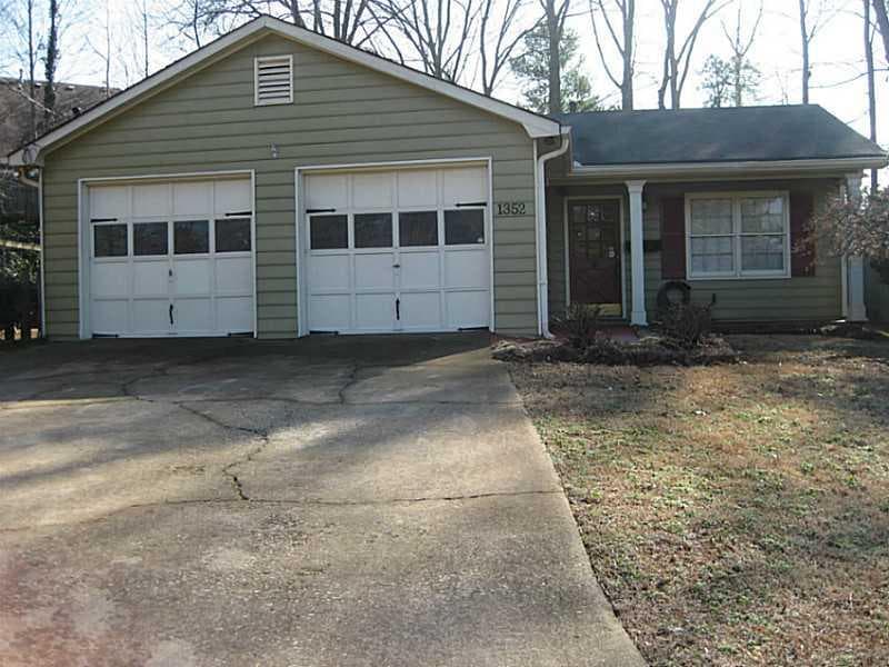 1352 Daniel Lane, Lawrenceville, GA 30046 — most recent listing photo