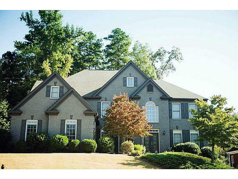 2075 Misty Oaks Drive, Buford, GA 30519 — most recent listing photo