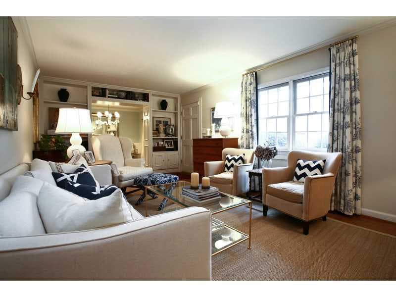 2 bedroom, 1,316 sq ft single family residence sold at 376 Valley Brook Drive, Atlanta, GA 30342