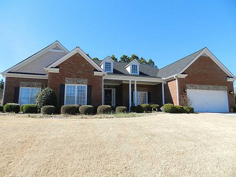 3 bedroom, 2,260 sq ft single family residence sold at 1180 Compton Way, Suwanee, GA 30024