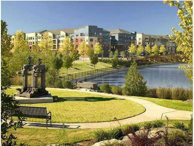 1 bedroom, 750 sq ft condominium sold at 400 17th Street 2201, Atlanta, GA 30363