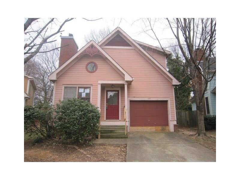 3 bedroom, 1,740 sq ft single family residence sold at 933 Oak Street, Atlanta, GA 30310
