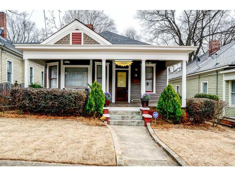 3 bedroom single family residence sold at 704 Oakland Avenue, Atlanta, GA 30315