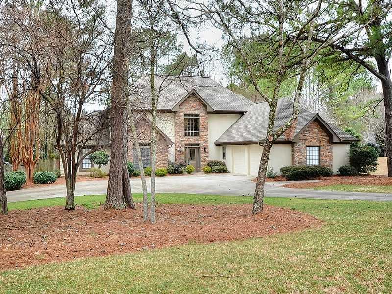 5380 Bannergate Drive, Johns Creek, GA 30022 — most recent listing photo