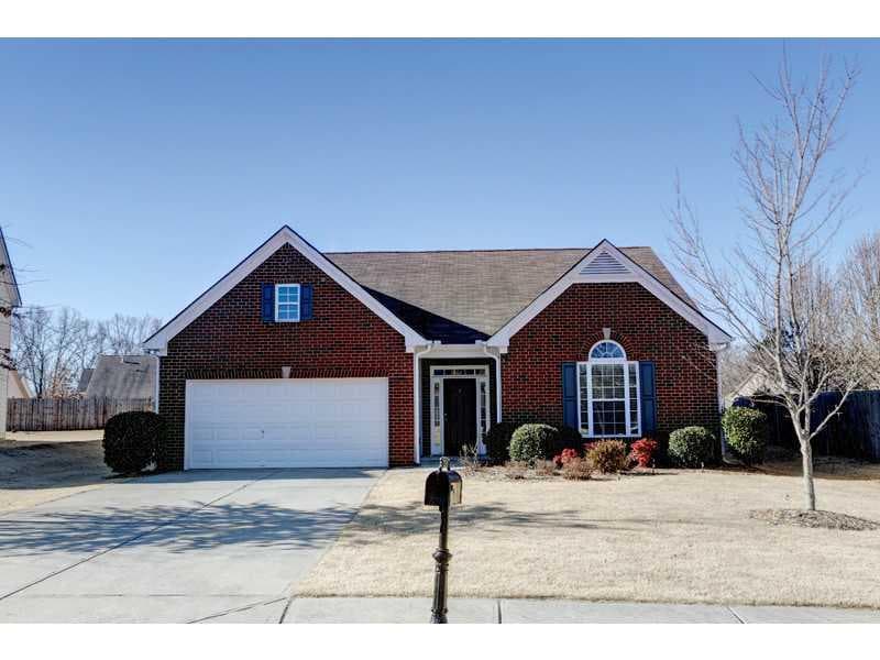 5585 Fieldfreen Drive, Cumming, GA 30028 — most recent listing photo
