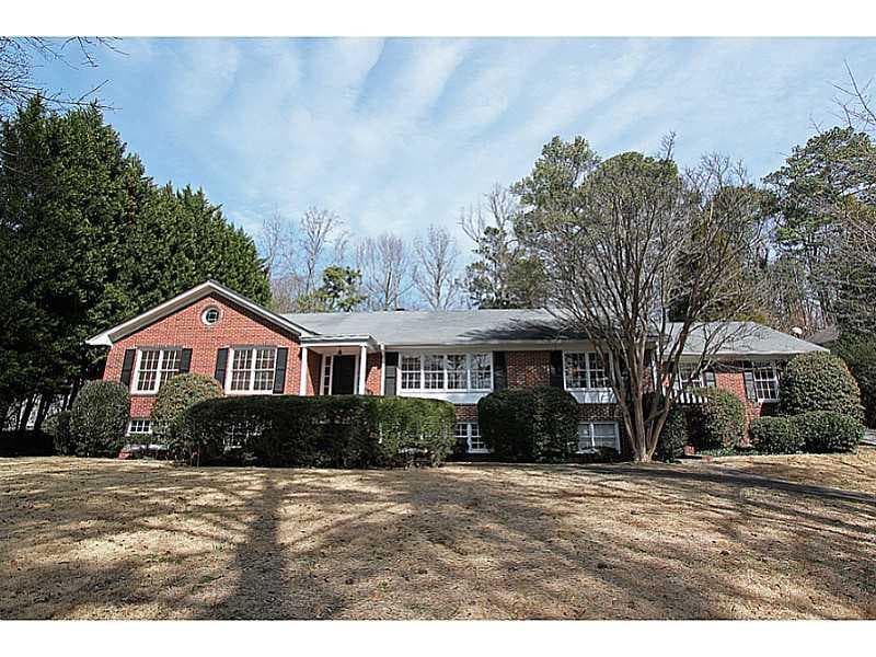 4 bedroom, 2,867 sq ft single family residence sold at 4415 Wieuca Road, Atlanta, GA 30342