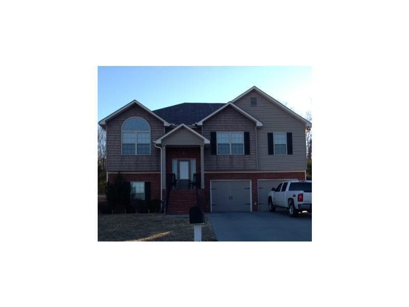 711 Riverside Drive, Calhoun, GA 30701 — most recent listing photo