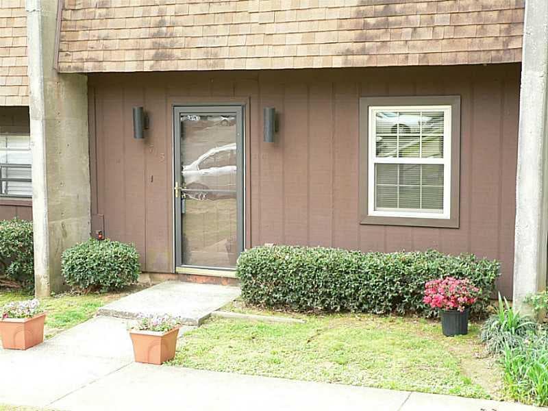 2 bedroom condominium sold at 713 Cedar Pointe Court 713, Marietta, GA 30008