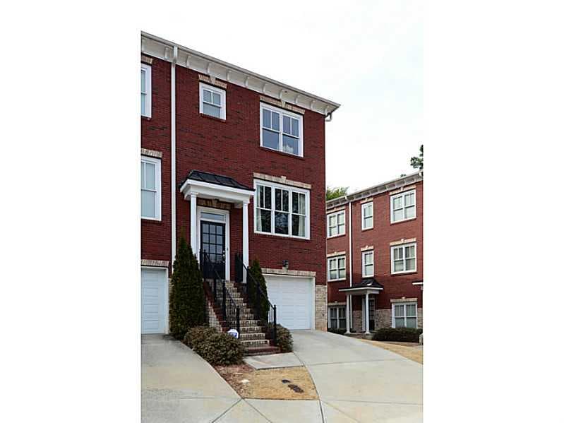 3 bedroom, 2,580 sq ft townhouse sold at 2422 Dresden Parc Circle 2422, Atlanta, GA 30345