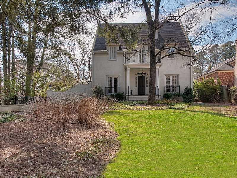6 bedroom, 6,000 sq ft single family residence sold at 3940 Wieuca Road, Atlanta, GA 30342