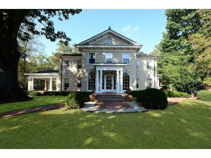 5 bedroom, 8,325 sq ft single family residence sold at 1061 West Paces Ferry Road, Atlanta, GA 30327