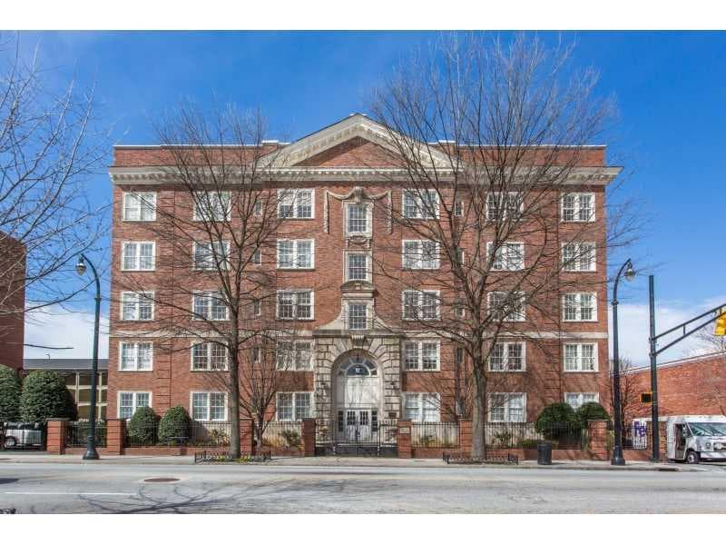 1 bedroom condominium sold at 800 Peachtree Street 1303, Atlanta, GA 30308
