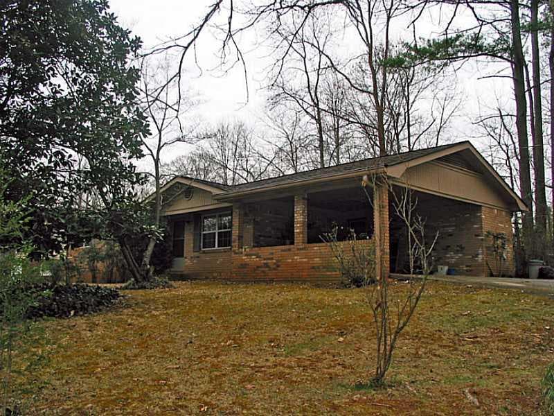 3 bedroom, 1,261 sq ft single family residence sold at 5156 OAKDALE Court, Douglasville, GA 30135