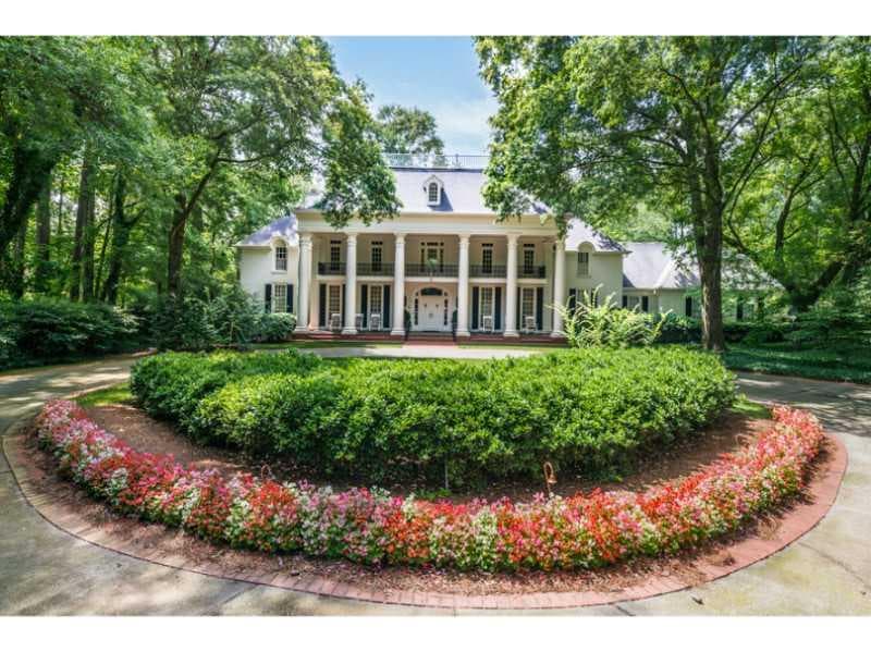 6000 Winterthur Drive, Sandy Springs, GA 30328 — most recent listing photo