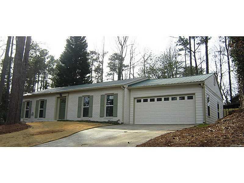 220 Willow Springs Drive, Roswell, GA 30075 — most recent listing photo