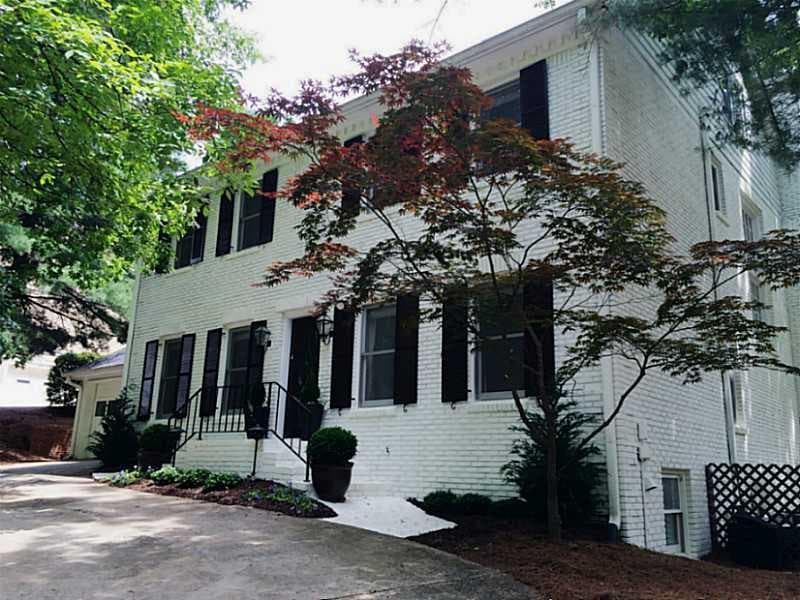 5 bedroom single family residence sold at 4 Wieuca Trace, Atlanta, GA 30342