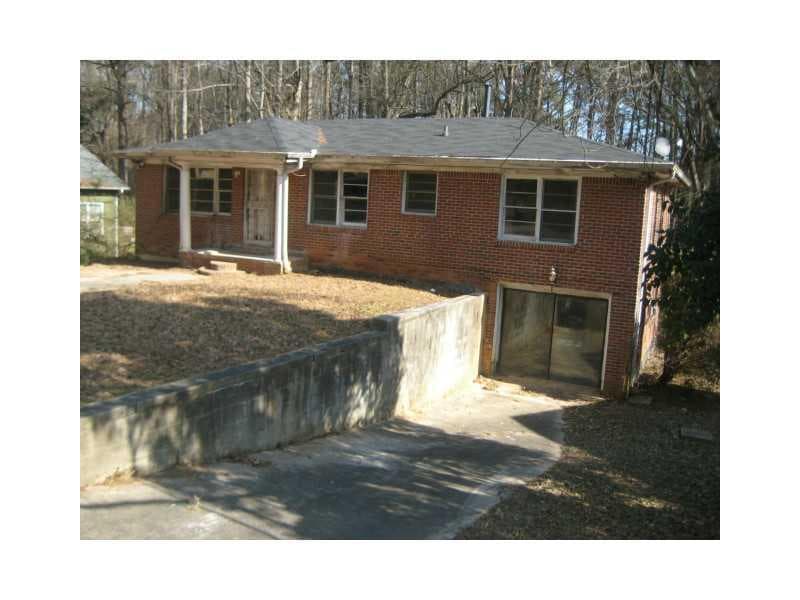 5 bedroom, 1,175 sq ft single family residence sold at 721 Gary Road, Atlanta, GA 30318