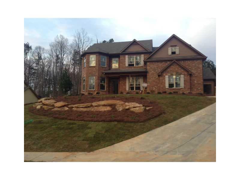 5 bedroom single family residence sold at 810 Grand Ivey Court, Dacula, GA 30019