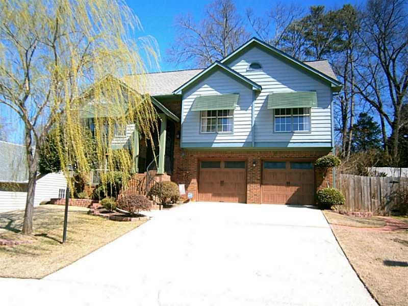 635 Ashford Cove Drive, Lilburn, GA 30047 — most recent listing photo