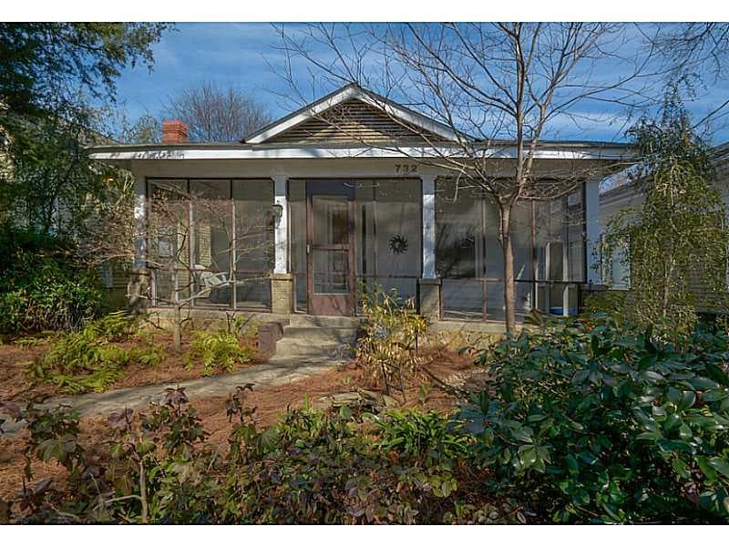 2 bedroom, 1,304 sq ft single family residence sold at 732 LAKE Avenue, Atlanta, GA 30307
