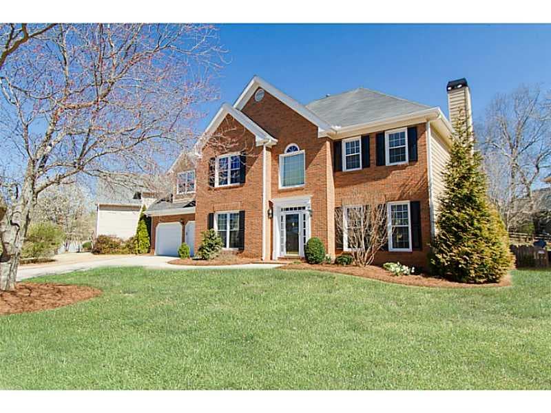 4 bedroom, 2,736 sq ft single family residence sold at 10760 S Kimball Bridge Crossing, Alpharetta, GA 30022