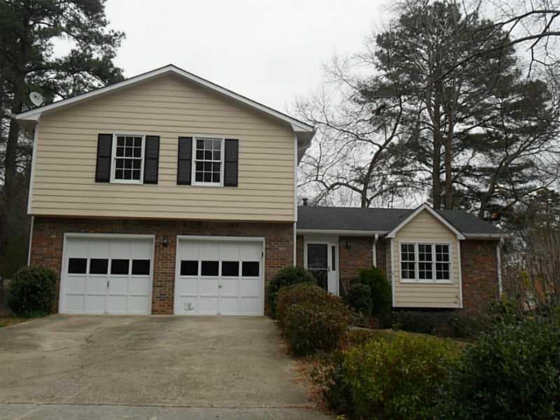 2216 Lunceford Lane, Lilburn, GA 30047 — most recent listing photo
