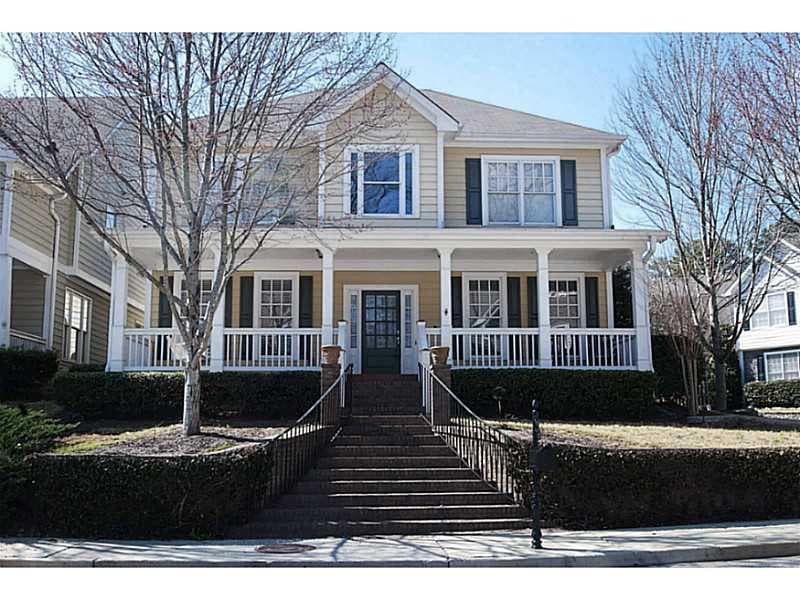 4 bedroom, 2,458 sq ft single family residence sold at 2192 Parkview Run, Atlanta, GA 30318