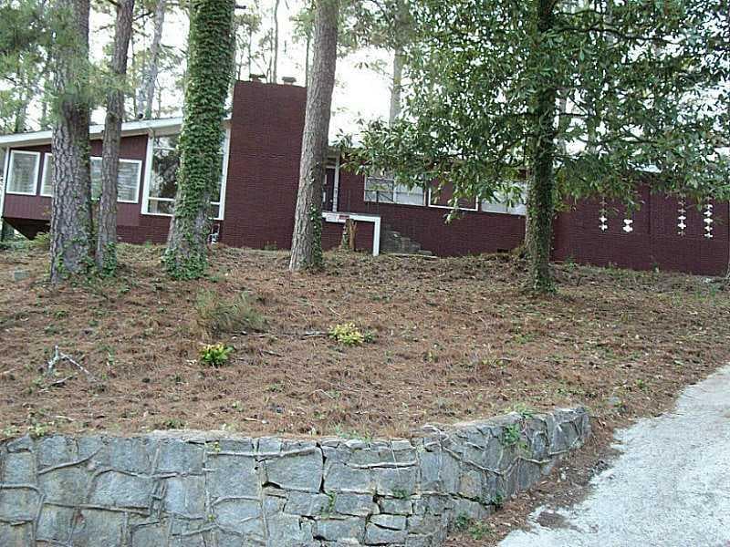 3 bedroom, 1,612 sq ft single family residence sold at 590 Collier Ridge Drive, Atlanta, GA 30318