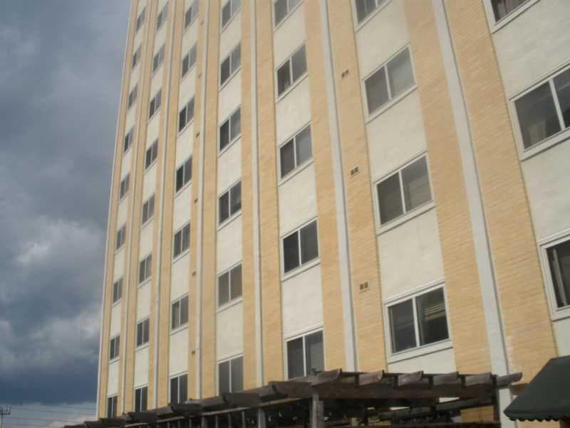 1 bedroom, 667 sq ft condominium sold at 2285 Peachtree Road 901, Atlanta, GA 30309