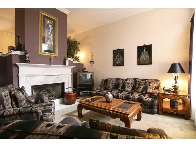2394 Charleston Oaks Lane 2394, Decatur, GA 30030 — most recent listing photo