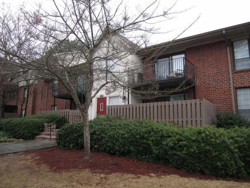 1 bedroom, 797 sq ft condominium sold at 6851 Roswell Road O1, Sandy Springs, GA 30328