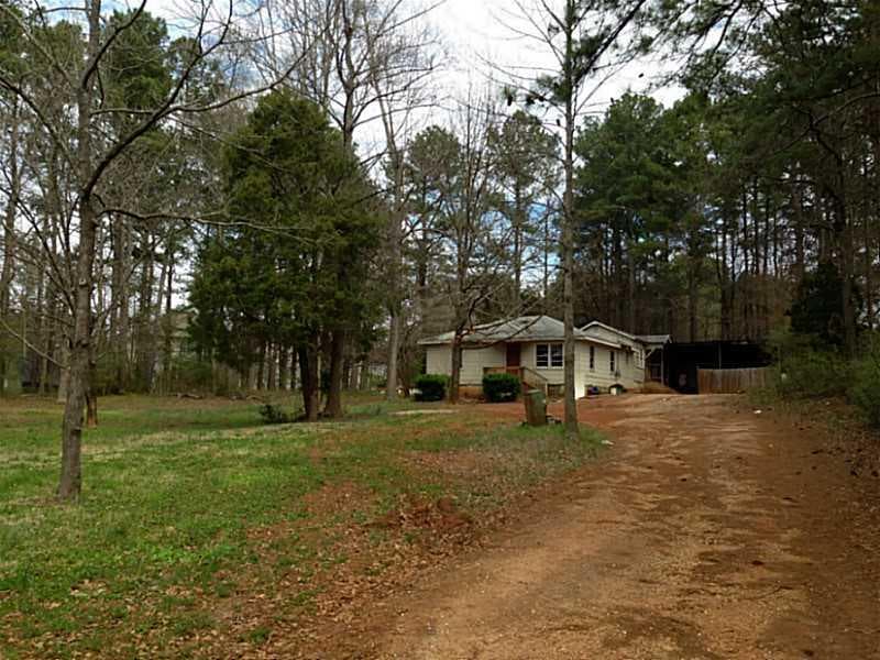1,361 sq ft single family residence sold at 2709 Collins Hill Road, Lawrenceville, GA 30043