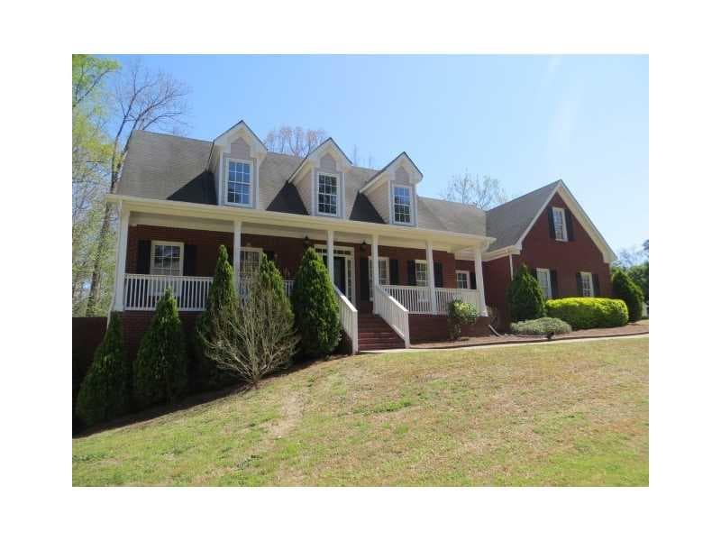 4240 Waters Way, Snellville, GA 30039 — most recent listing photo
