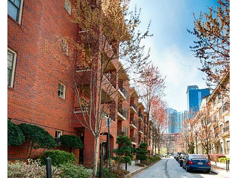 2 bedroom, 1,388 sq ft condominium sold at 273 12th Street 210, Atlanta, GA 30309