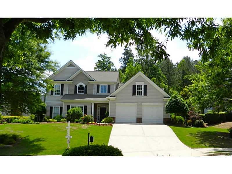 4 bedroom, 2,764 sq ft single family residence sold at 8635 Amsbury Way, Cumming, GA 30041