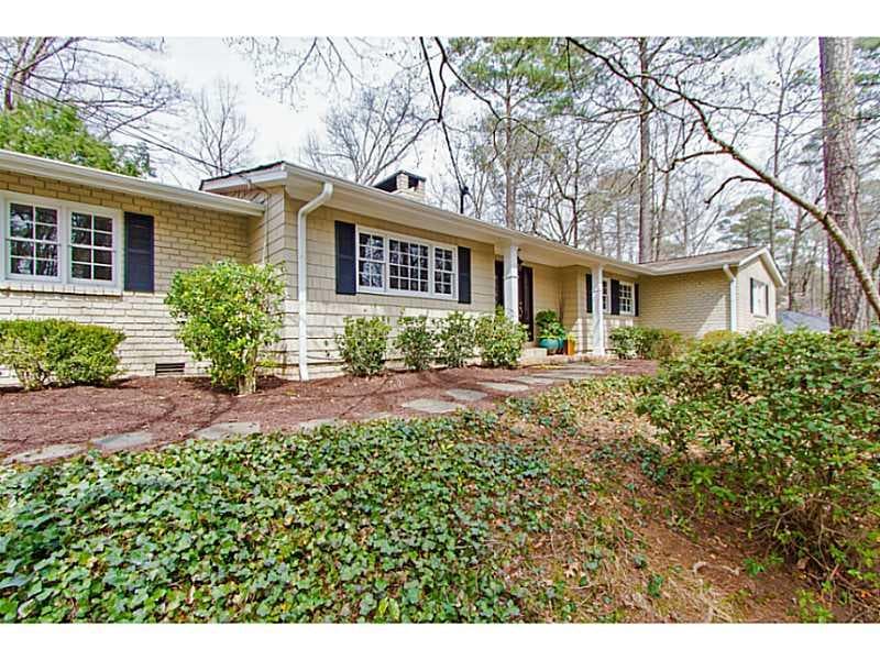 6 bedroom, 2,953 sq ft single family residence sold at 1350 Paces Forest Drive, Atlanta, GA 30327