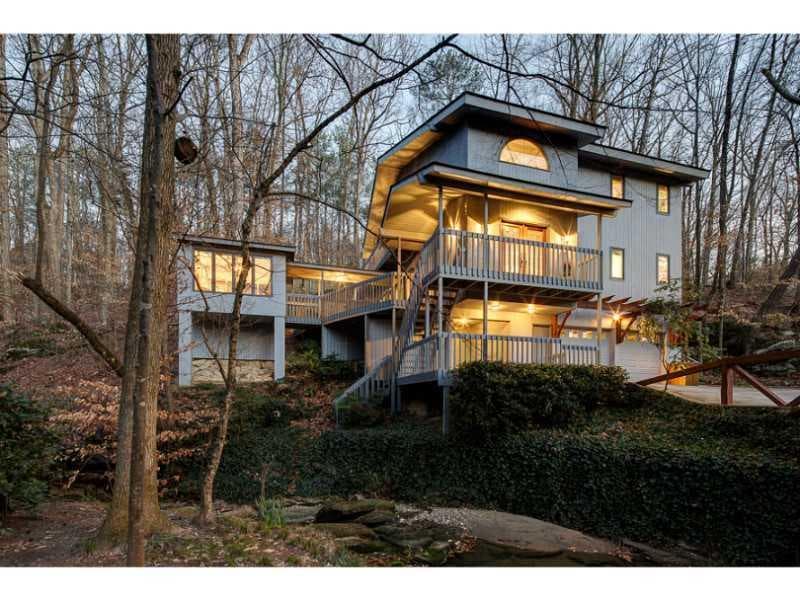 3 bedroom, 3,438 sq ft single family residence sold at 4331 Orchard Valley Drive, Atlanta, GA 30339