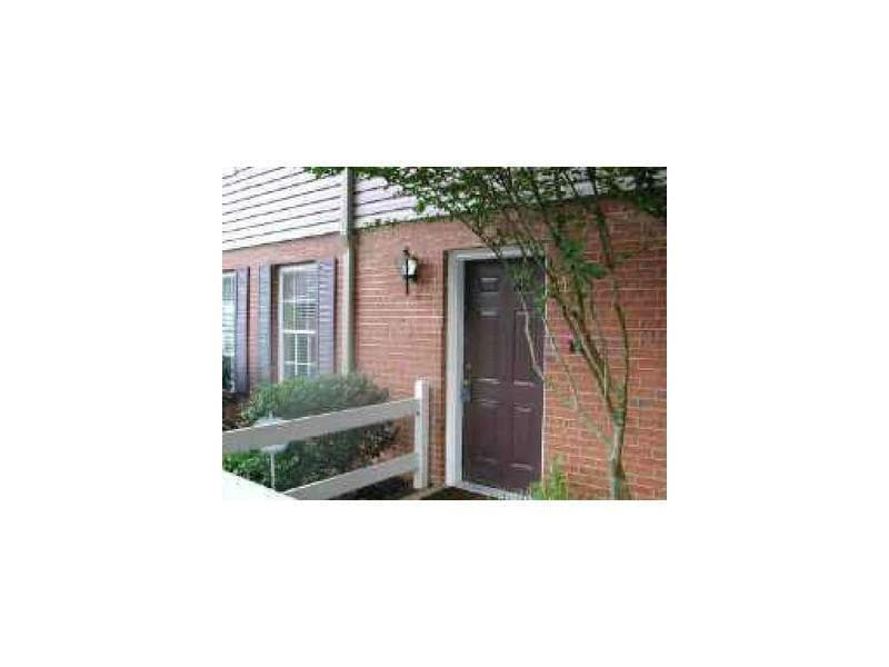 3 bedroom, 1,470 sq ft condominium sold at 7750 Roswell Road 9D, Atlanta, GA 30350