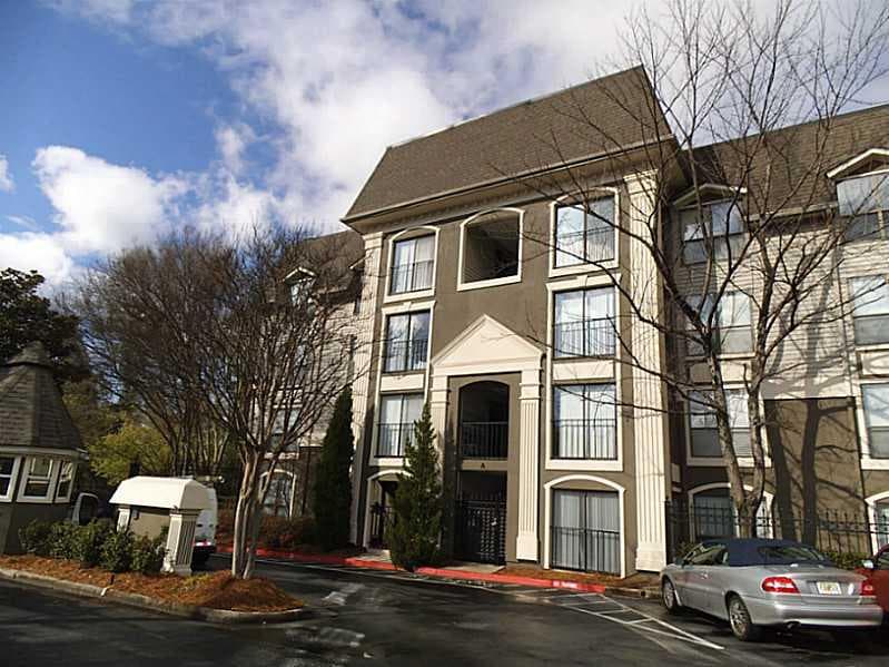 2 bedroom, 964 sq ft condominium sold at 2657 Lenox Road 3, Atlanta, GA 30324
