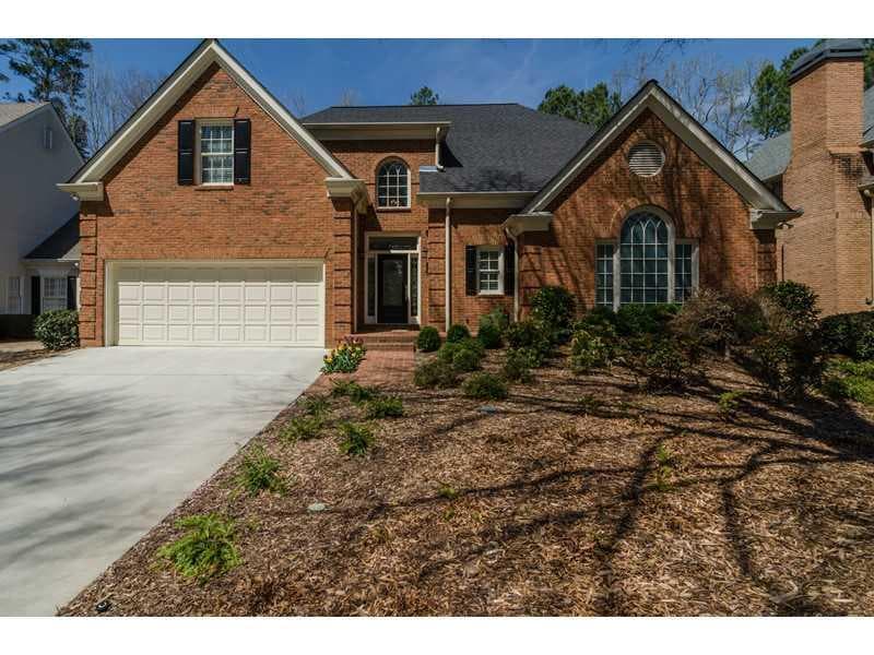 3 bedroom, 4,392 sq ft single family residence sold at 210 Woodchase Close, Atlanta, GA 30319