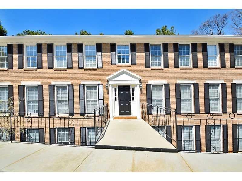2 bedroom, 1,050 sq ft condominium sold at 1101 Collier Road N5, Atlanta, GA 30318