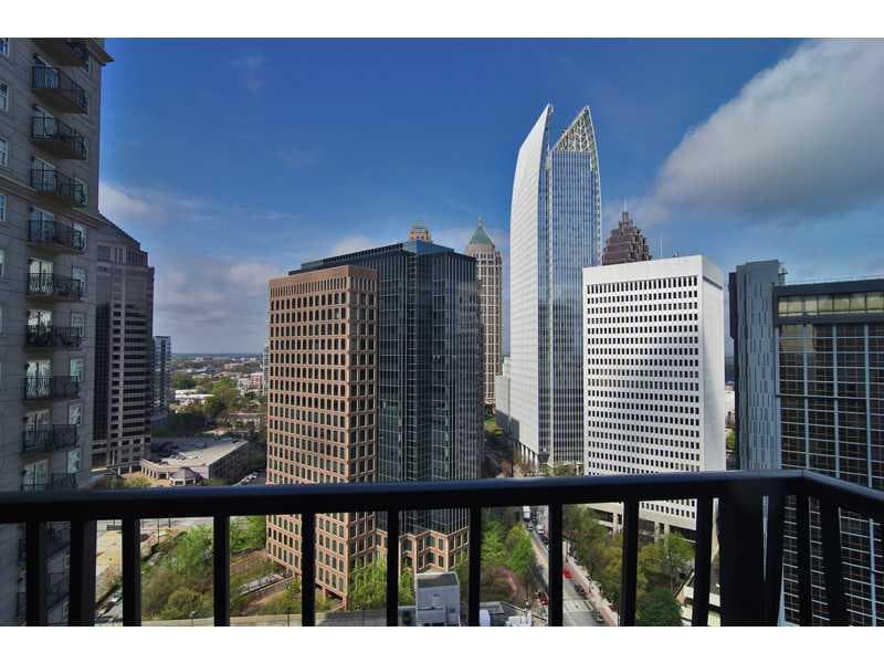 2 bedroom, 1,007 sq ft condominium sold at 199 14th Street 2608, Atlanta, GA 30309