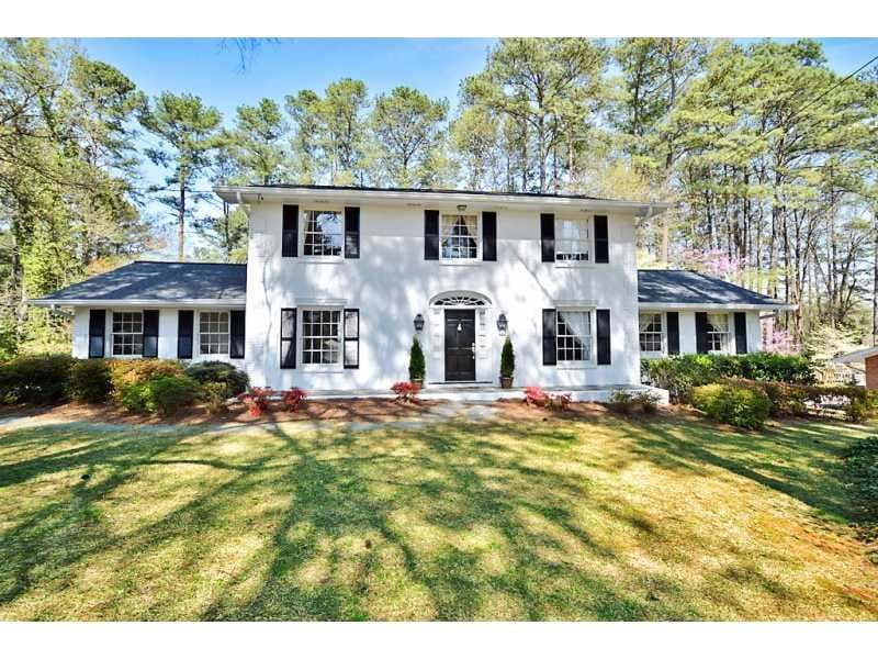4 bedroom, 2,435 sq ft single family residence sold at 2075 Valiant Drive, Atlanta, GA 30345