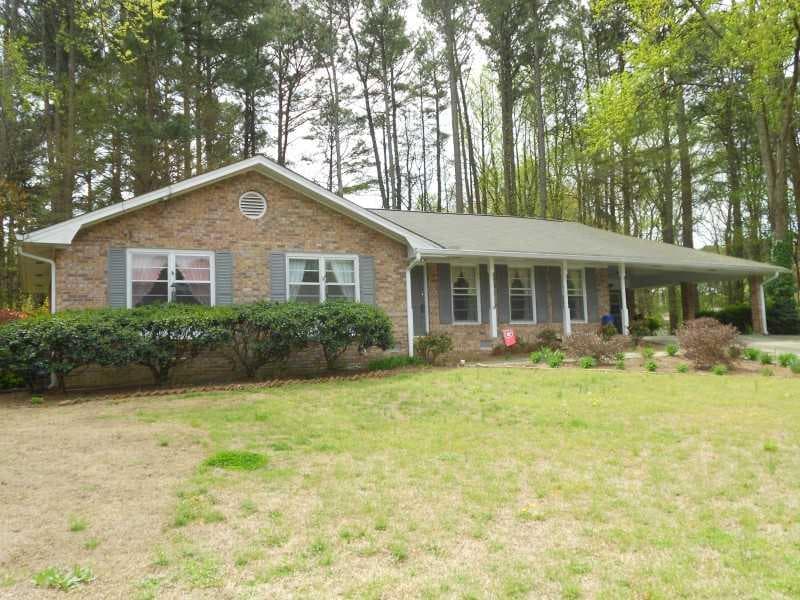 3 bedroom, 1,632 sq ft single family residence sold at 5326 CORINTH Circle, Stone Mountain, GA 30087