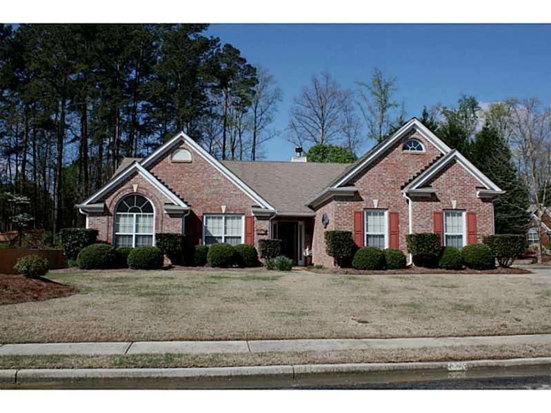1829 Thornberry Run Cove, Lawrenceville, GA 30043 — most recent listing photo