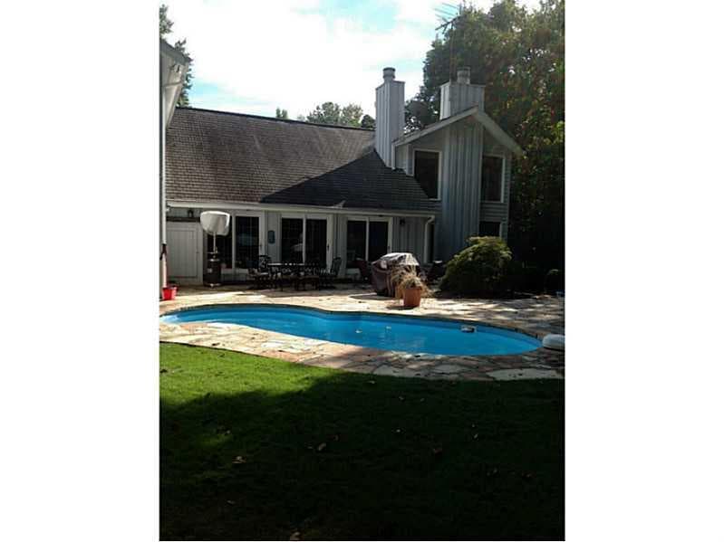9255 Huntcliff Trace, Sandy Springs, GA 30350 — most recent listing photo