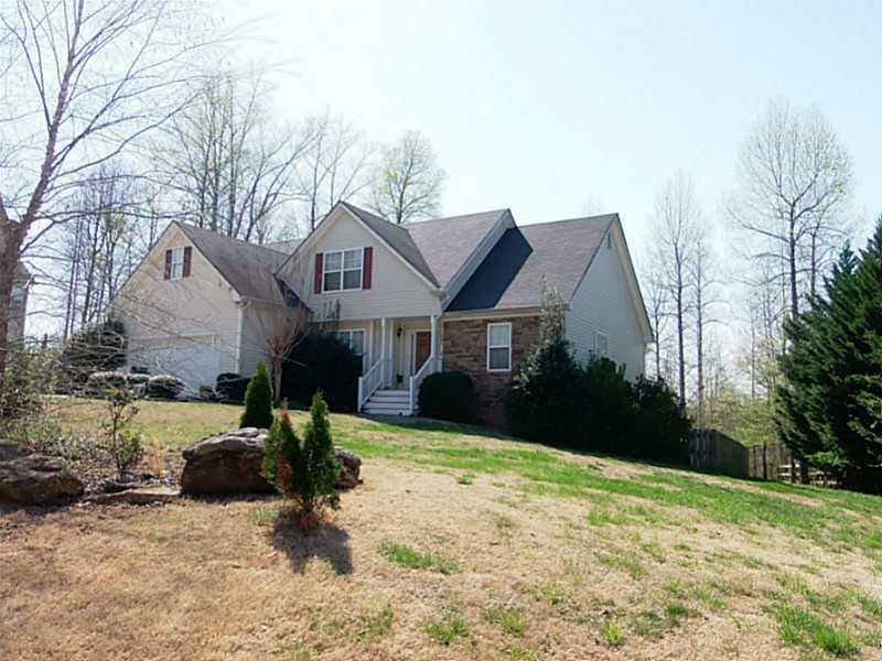 6915 Autumn Hills Drive, Cumming, GA 30028 — most recent listing photo