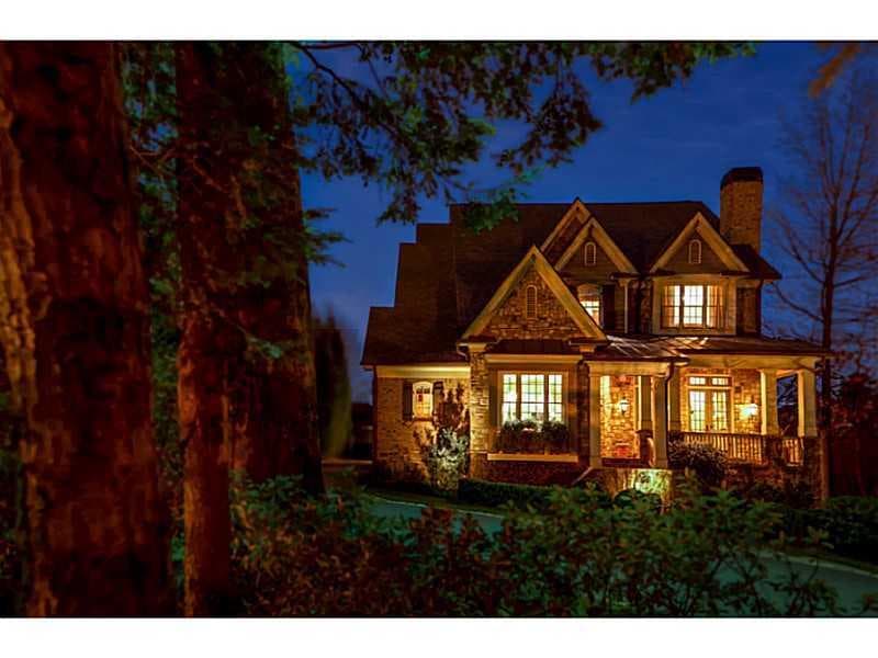5 bedroom, 5,960 sq ft single family residence sold at 4168 Wieuca Road, Atlanta, GA 30342
