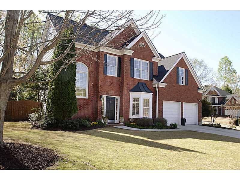 3 bedroom single family residence sold at 4040 Monroe Court, Alpharetta, GA 30004