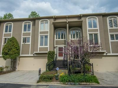 4 bedroom, 2,691 sq ft townhouse sold at 1172 Brookhaven Woods Court 1172, Atlanta, GA 30319